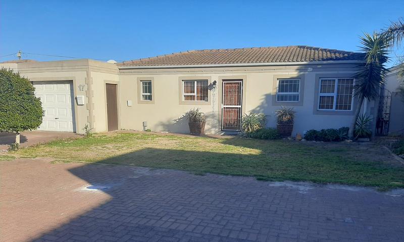 3 Bedroom Property for Sale in Zonnendal Western Cape